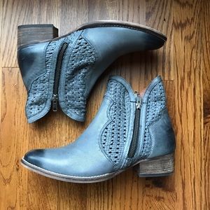Seychelles blue grey leather western booties